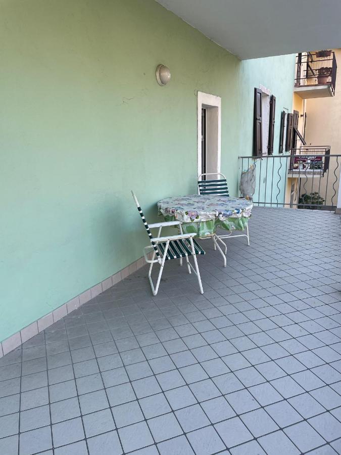 Apartamento Casa Zanoni Torbole Sul Garda Exterior foto