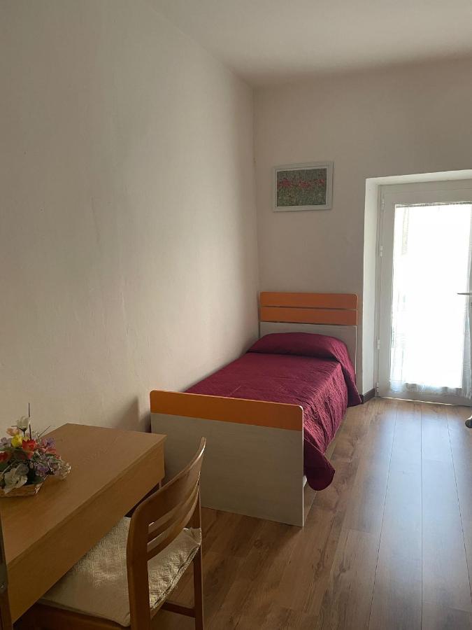 Apartamento Casa Zanoni Torbole Sul Garda Exterior foto