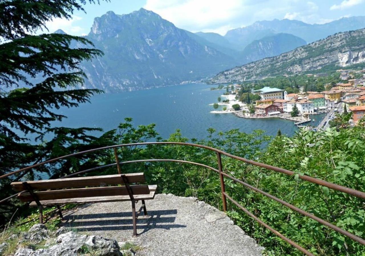 Apartamento Casa Zanoni Torbole Sul Garda Exterior foto